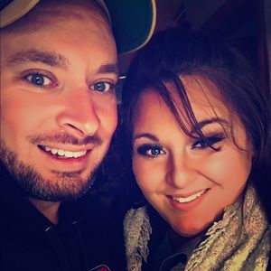 Meet your Posher, Caitlyn